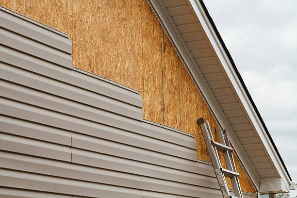 24/7 Emergency Siding Contractor experts in Darien, GA